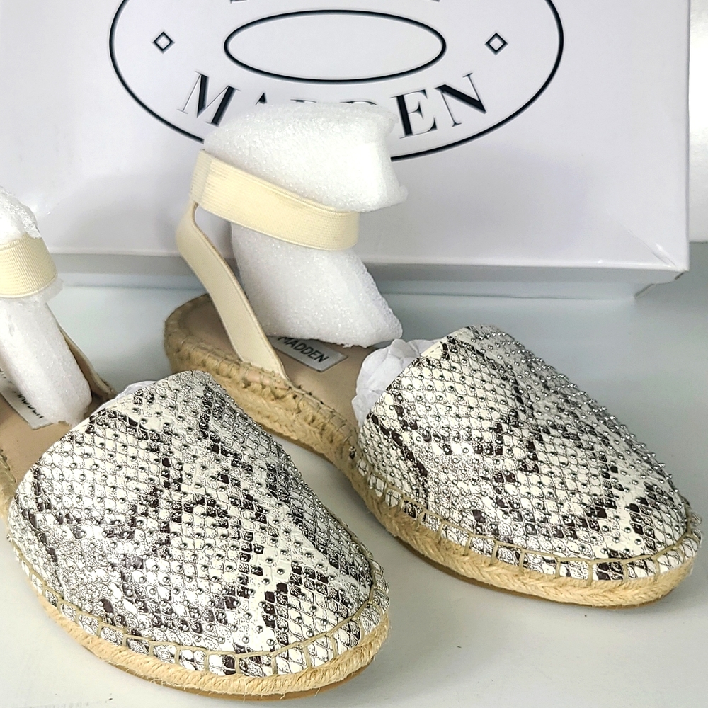 Steve Madden Sandals/Size 7.5
